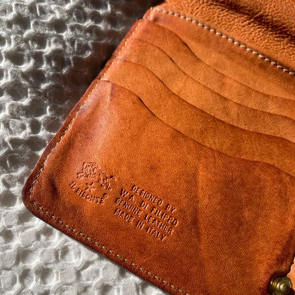 Il Bisonte brass closure clutch wallet - Picture 2 of 6